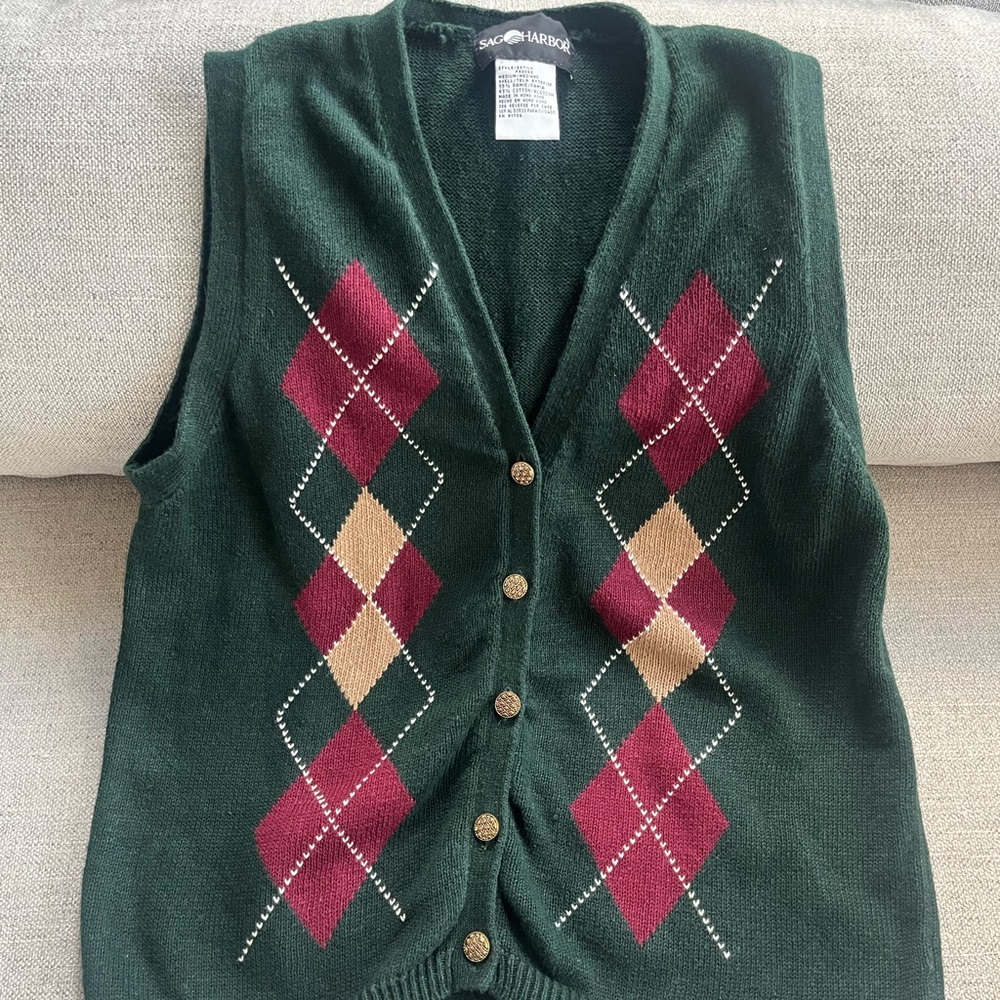 Sag Harbor Women's size M Green Argyle Sweater Vest academia old money
